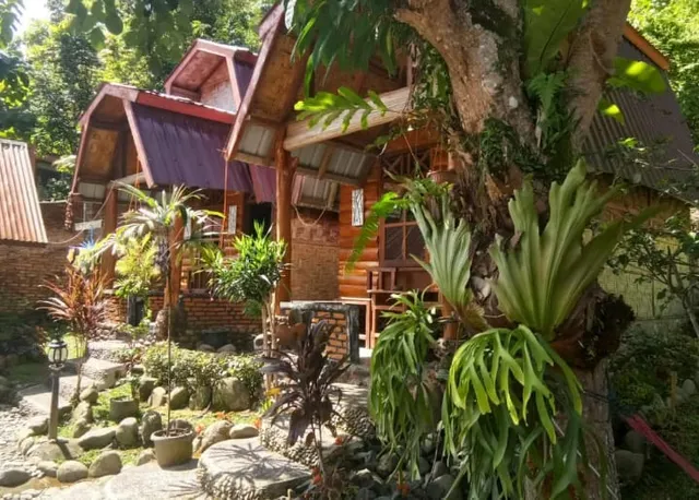 Lucky Bamboo Guest House RedPartner