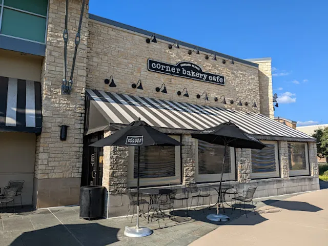 Corner Bakery Cafe