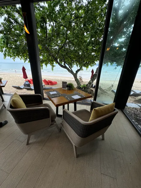 Marco's Restaurant & Bar