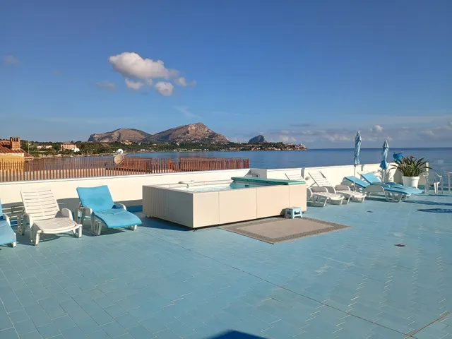 Blue Life, sea-luxury rooms