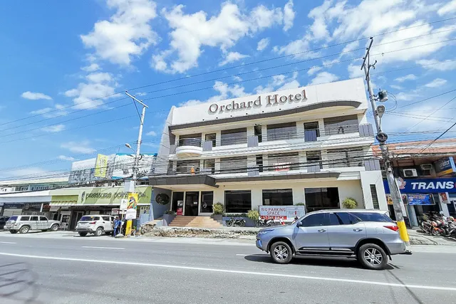 RedDoorz near Robinsons Cybergate Davao