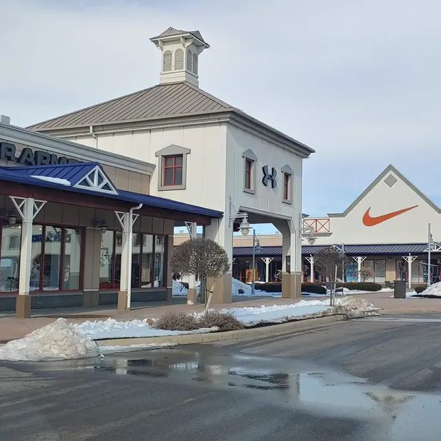 Under Armour Factory House