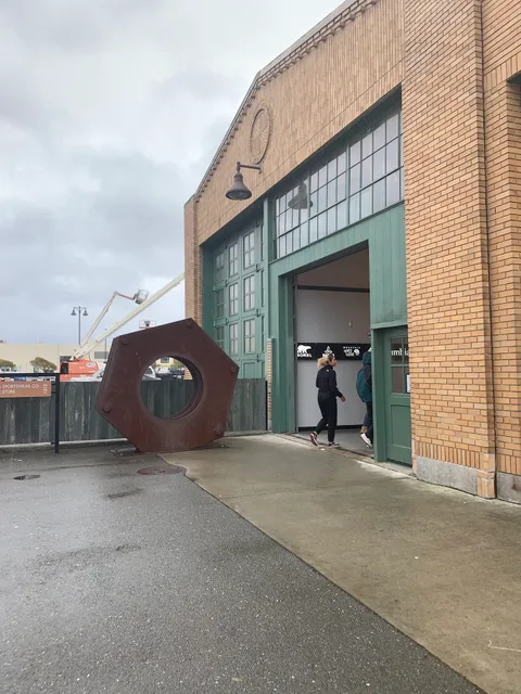 Columbia Sportswear Company Employee Store