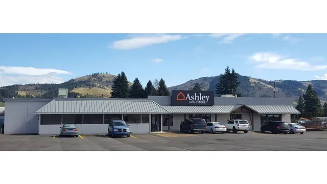 Ashley Store