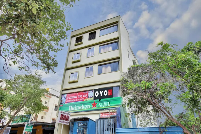 Hotel O Sri Manjunatha Deluxe Suites Yelahanka Junction