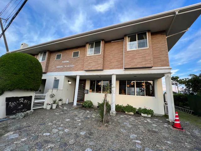 Pension Shiroi Kaigara