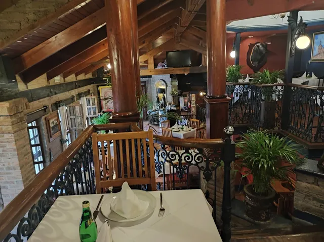Restaurant El Campanario