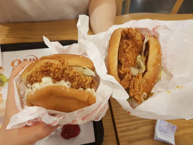 맘스터치 대구두류점