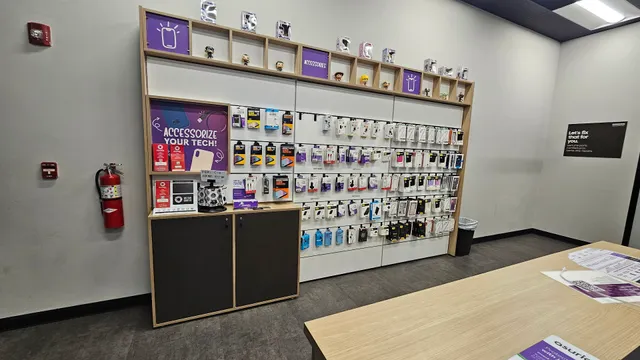 uBreakiFix - Phone and Computer Repair