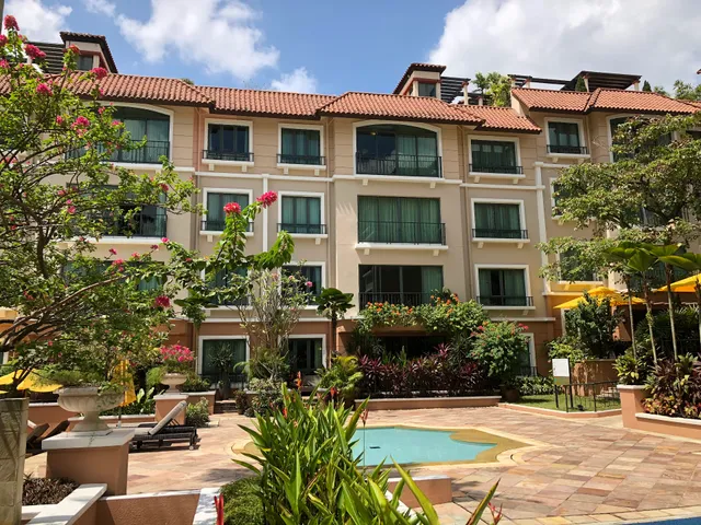 Shangri-La Residences, Singapore