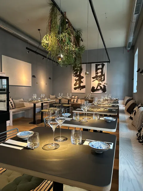 Hai Seafood Izakaya Munich