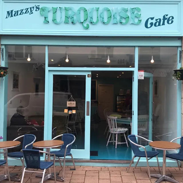 Muzzy's Turquoise Cafe