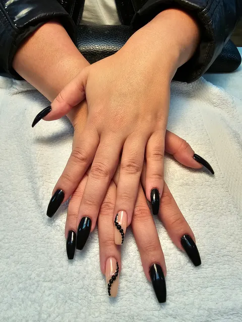 Angel Nails Salon