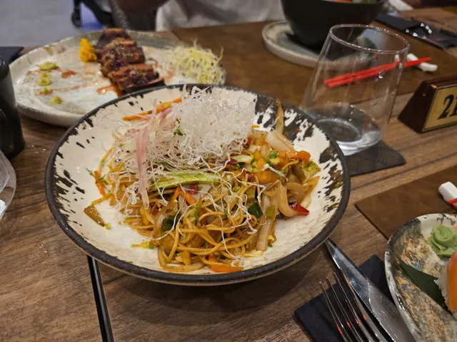 Kyoto asian & sushi bar