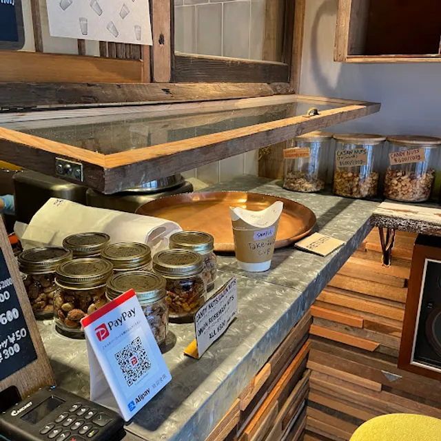 THE NUTS EXCHANGE – Vegan Cafe Tokyo