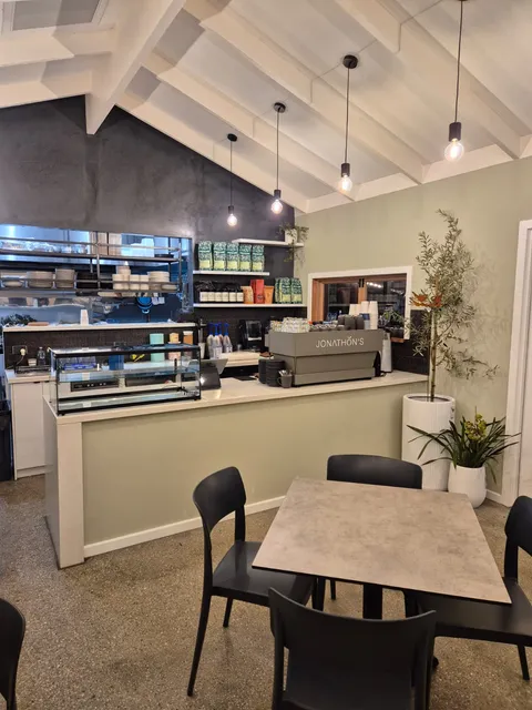 Jonathon's Cafe