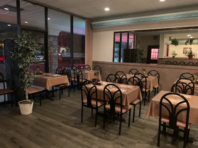 A Wok Chinese Restaurant