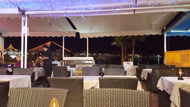 Restaurante El Puerto