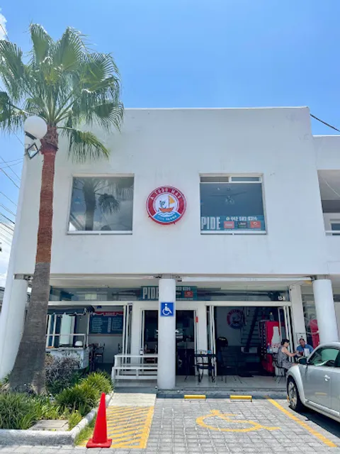 A Todo Mar | Fish Tacos