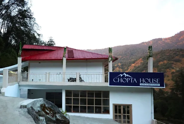 Chopta House Hotel and Restaurant