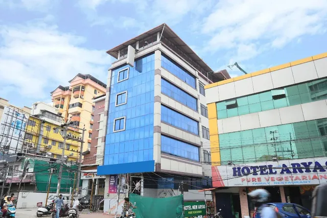 Hotel Tower 21 Regency