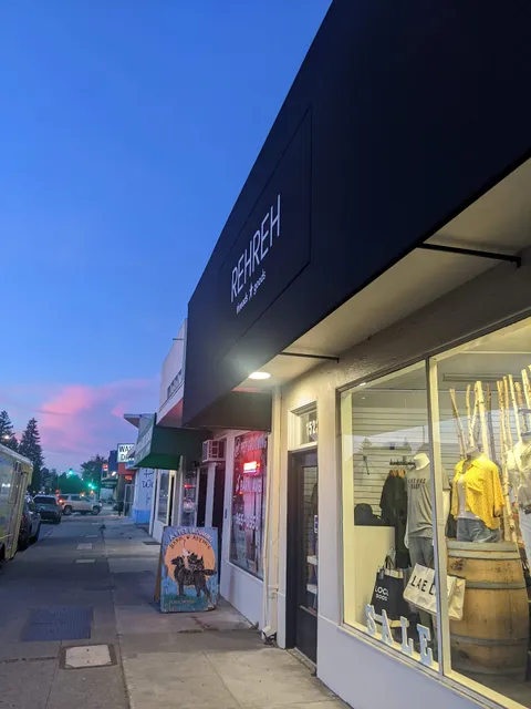 Rehreh threads & goods