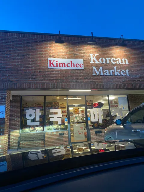 Kimchee Korean Market