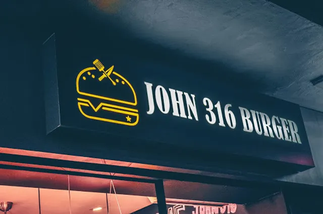 John 316 Burger