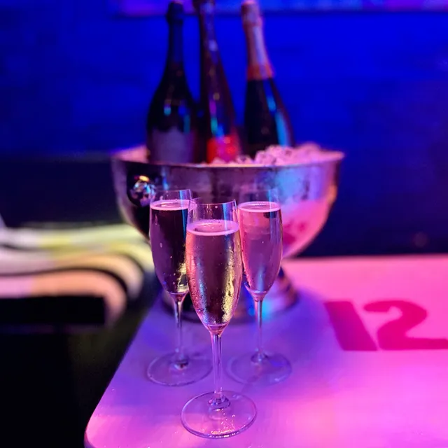 12 Rooftop Bar & Lounge