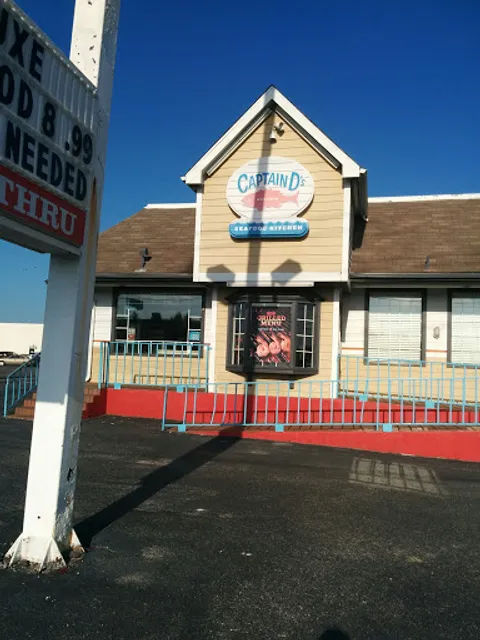 Captain D's