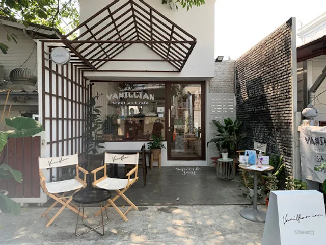 Vanillian scent and cafe