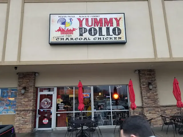 Yummy Pollo (Peruvian Charcoal Chicken)