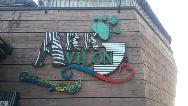 Ark Avilon Zoo
