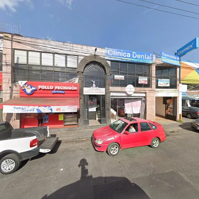 Jardín Parrilla Los Canarios