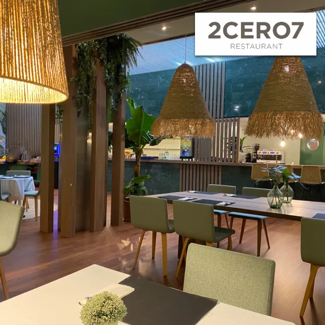 2CERO7 Restaurant