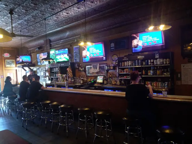 Sam's Tavern