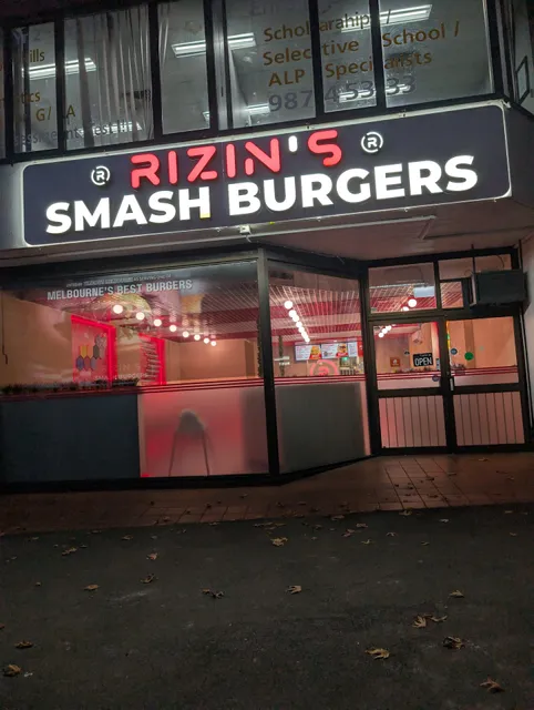 Rizin's Smash Burgers