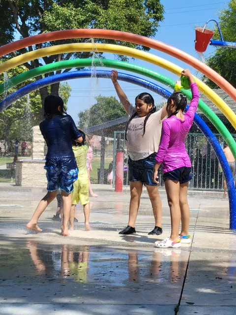 Grant Rea Park Recreation Building