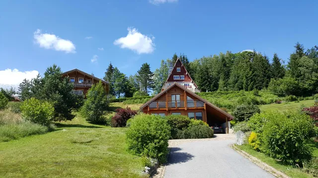 CHALET de la Roche du Page - CHALET de montagne - Meublé de vacances à XONRUPT-LONGEMER - proche de GERARDMER