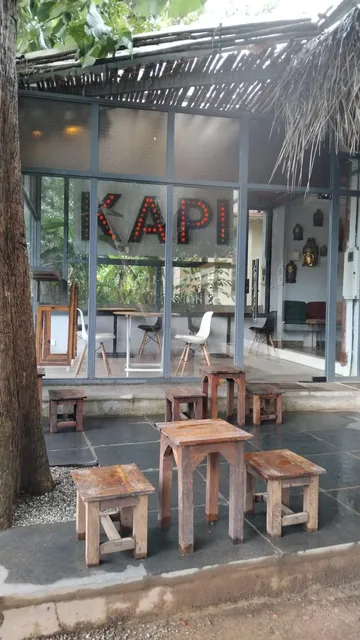 Cafe Kapi by Sarwaa