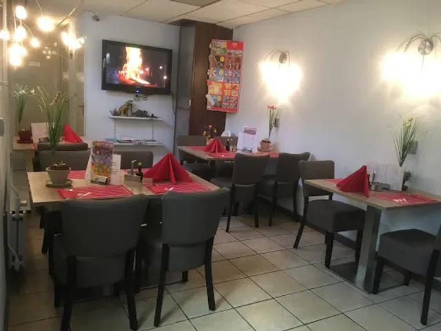 Cafetaria Li Corner ( Voorheen Marcel )