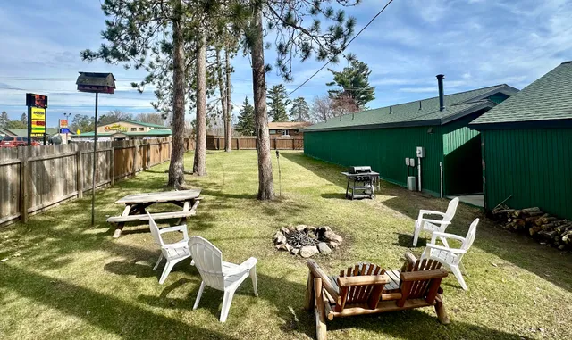 West Pines Motel (extended stay)