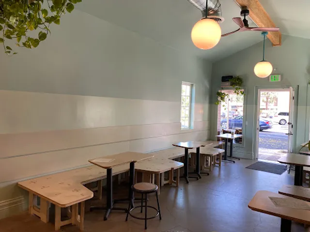 Hola Adios Coffeeshop