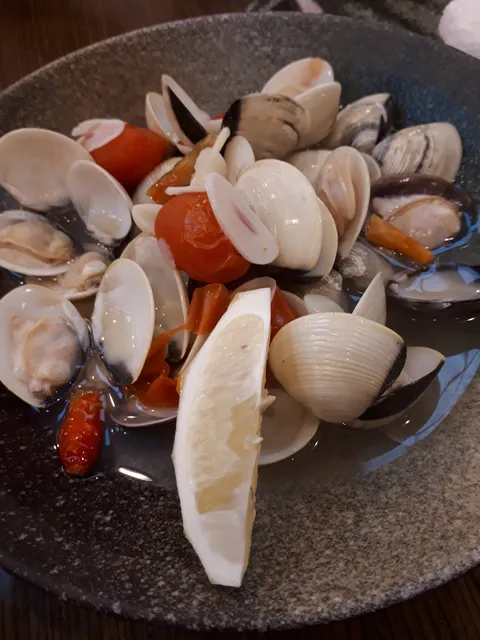 Momo Japanese Cuisine