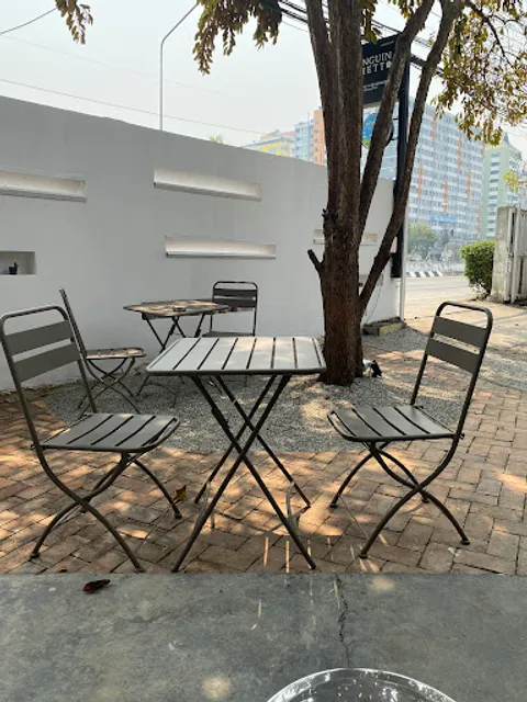 Penguin Ghetto | Coffee and Beverages