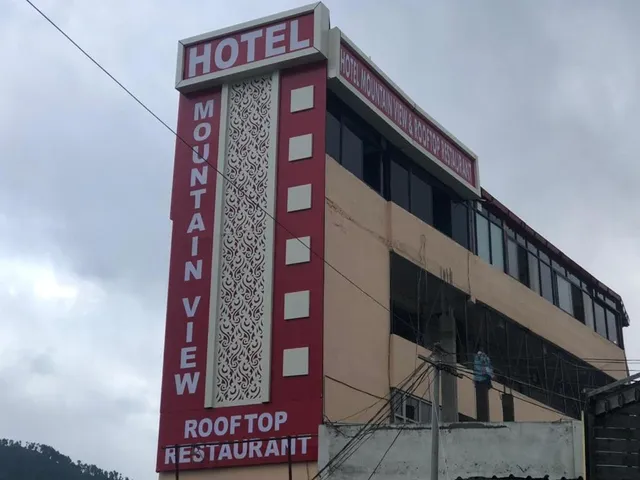 Hotel Mountain View & Rooftop Restaurant, Jakhni