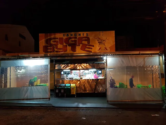 Giga Byte Lanches