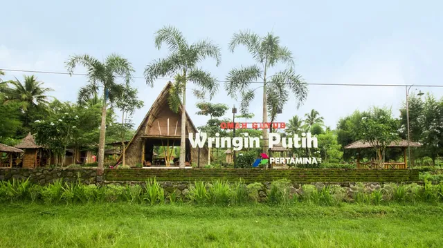 Balkondes Wringinputih