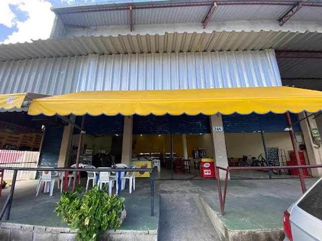 Pensão do João Self Service Quentinha e Frango Assado