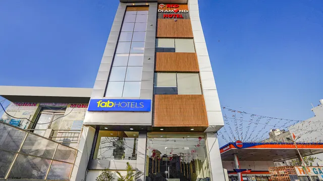 FabExpress Red Diamond